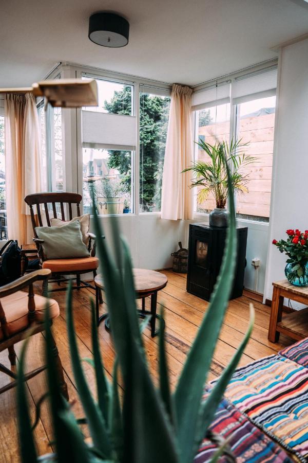 Huis Aan De Haven Lemmer Luaran gambar